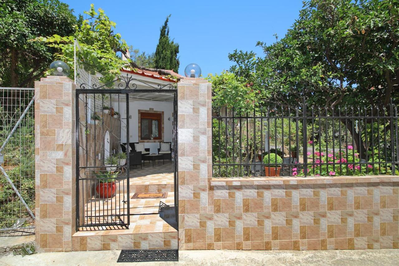 Vasia'S Small Villa Skopelos Exterior foto