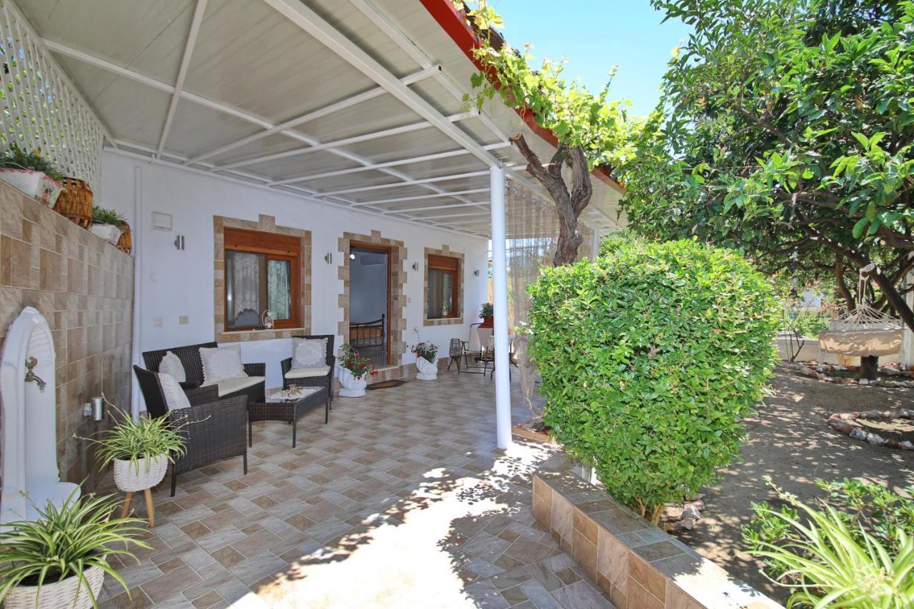 Vasia'S Small Villa Skopelos Exterior foto